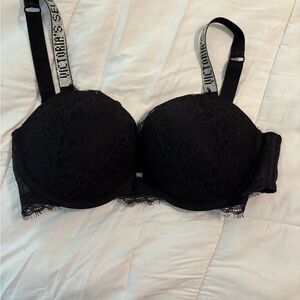 Victoria’s Secret Very Sexy Push-up bra 36D